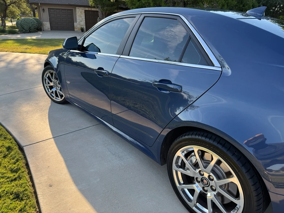 2009 Cadillac CTS-V 2nd Gen - Image 29 of 31