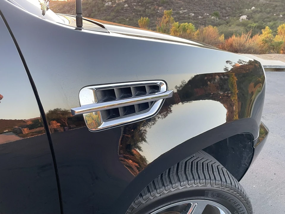 2009 Cadillac Escalade & EXT 3rd Gen - Image 14 of 31