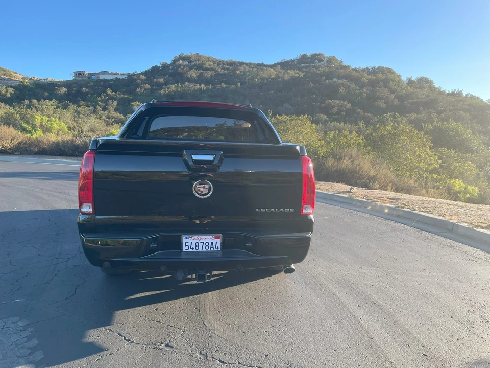 2009 Cadillac Escalade & EXT 3rd Gen - Image 6 of 31