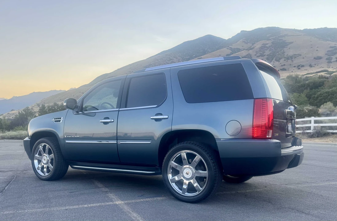 2009 Cadillac Escalade & EXT 3rd Gen - Image 13 of 31