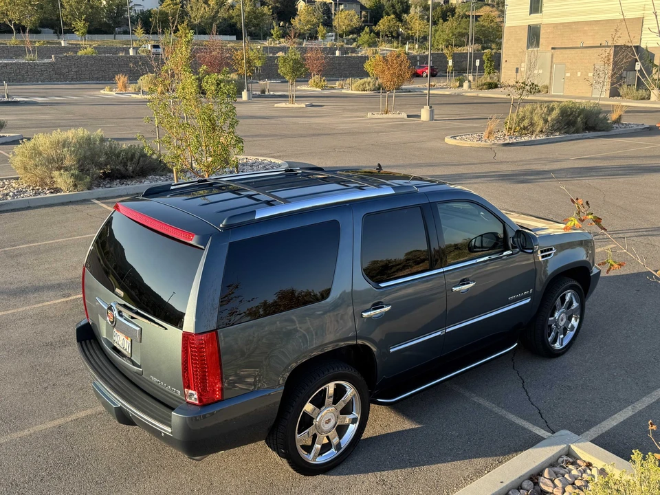 2009 Cadillac Escalade & EXT 3rd Gen - Image 23 of 31