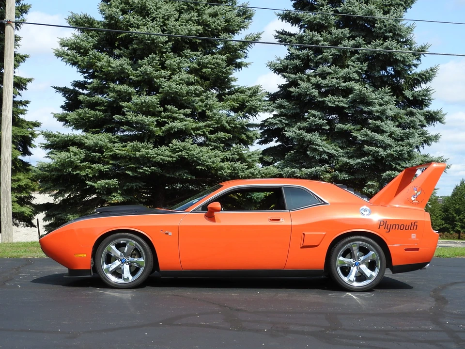 2009 Dodge Challenger 3rd Gen - Image 5 of 31