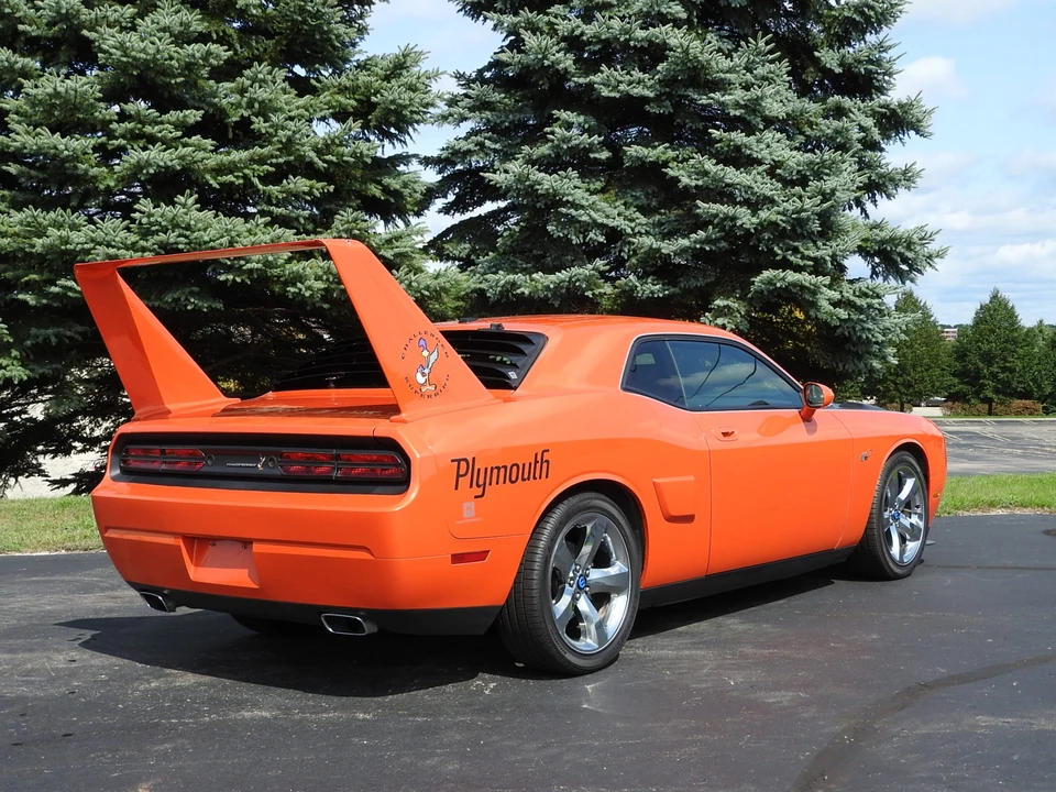 2009 Dodge Challenger 3rd Gen - Image 9 of 31