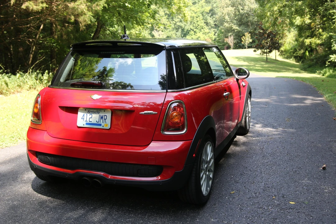 2009 Mini Mini John Cooper Works 2nd Gen - Image 11 of 31