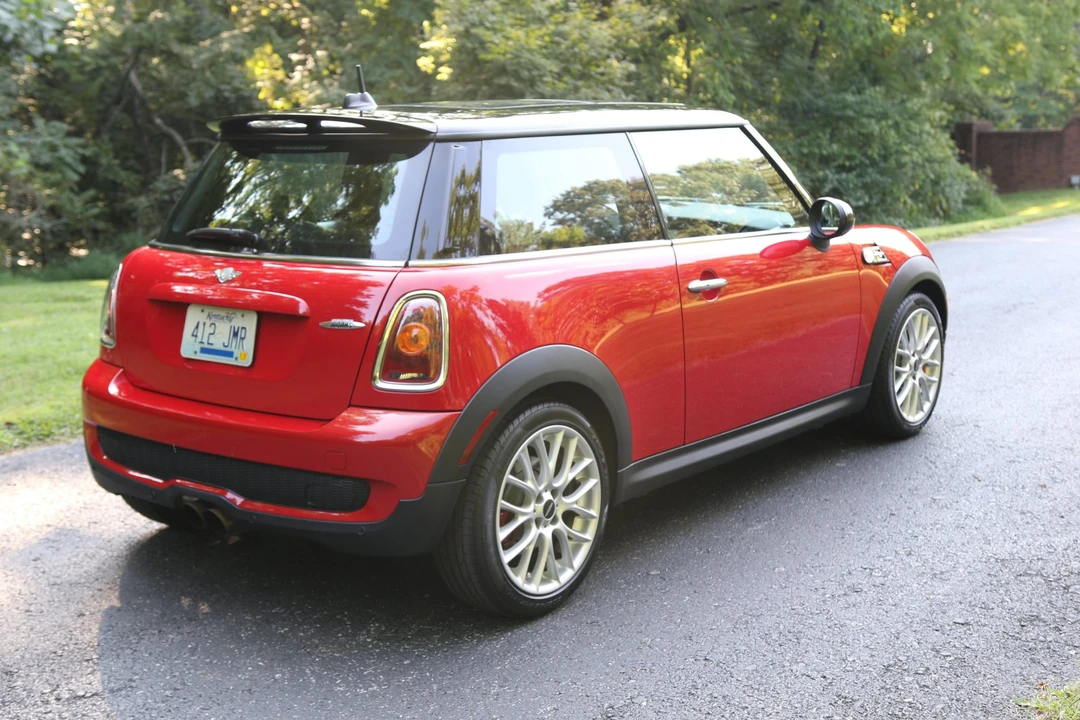2009 Mini Mini John Cooper Works 2nd Gen - Image 14 of 31