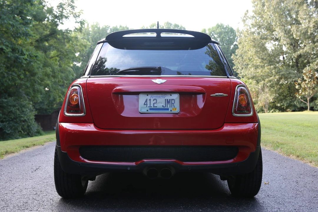 2009 Mini Mini John Cooper Works 2nd Gen - Image 10 of 31