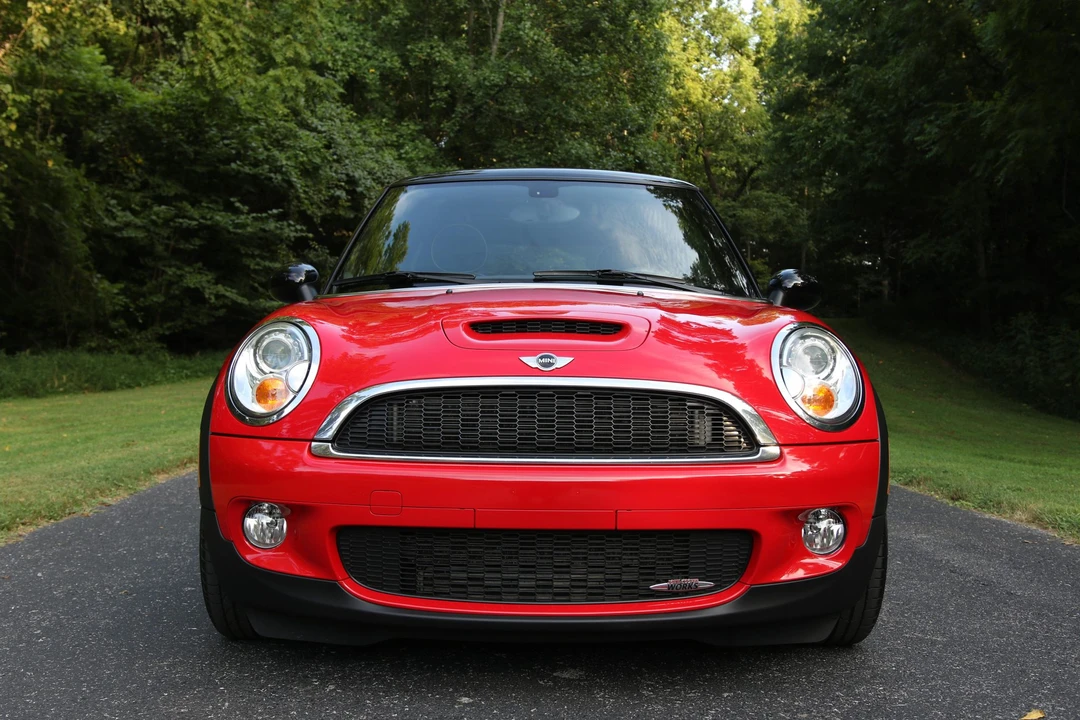 2009 Mini Mini John Cooper Works 2nd Gen - Image 23 of 31