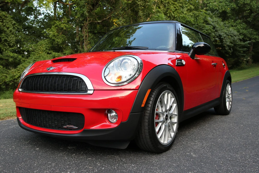 2009 Mini Mini John Cooper Works 2nd Gen - Image 25 of 31