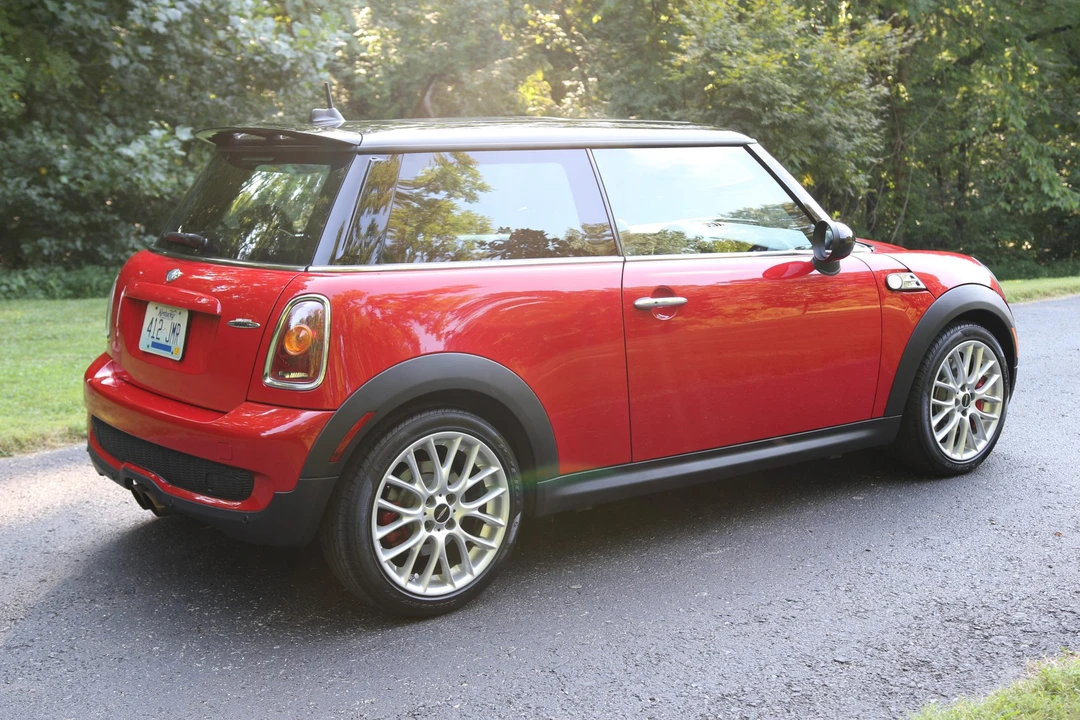 2009 Mini Mini John Cooper Works 2nd Gen - Image 15 of 31