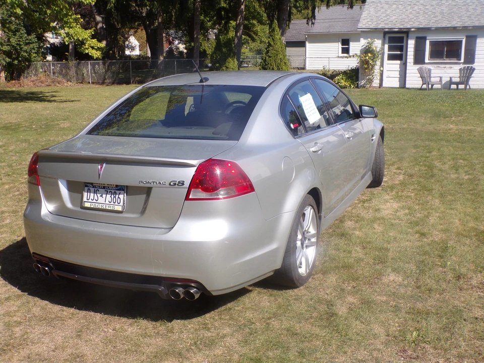 2009 Pontiac G8 - Image 13 of 31