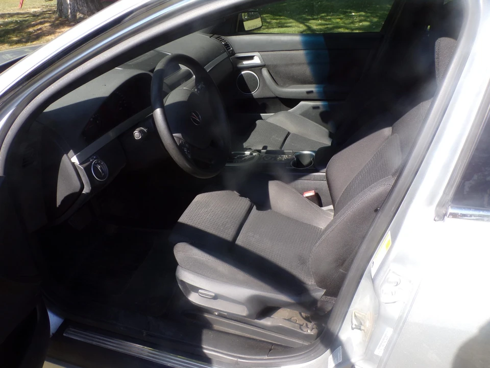 2009 Pontiac G8 - Image 25 of 31