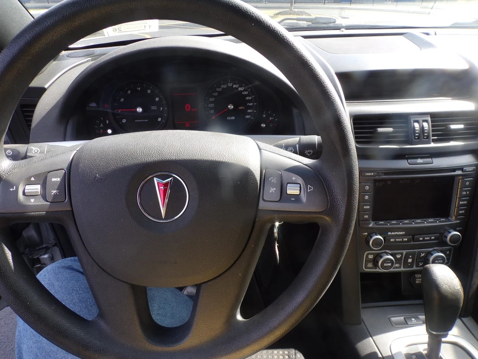 2009 Pontiac G8 - Image 29 of 31