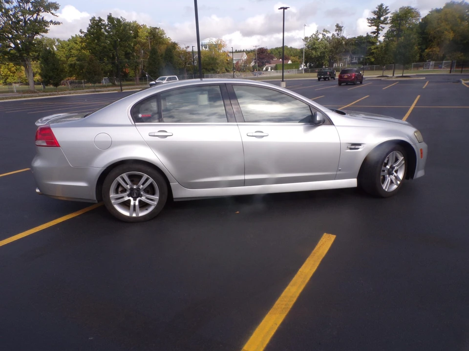 2009 Pontiac G8 - Image 15 of 31