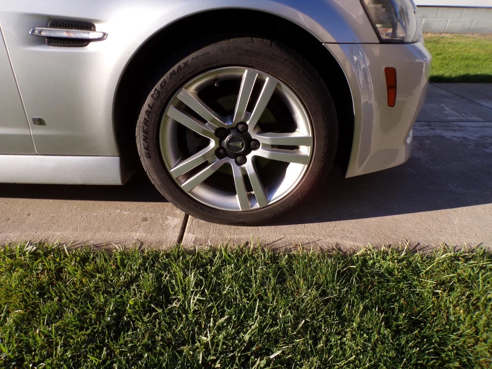 2009 Pontiac G8 - Image 23 of 31