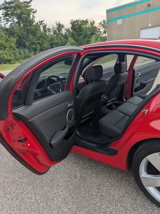 2009 Pontiac G8 - Image 27 of 31