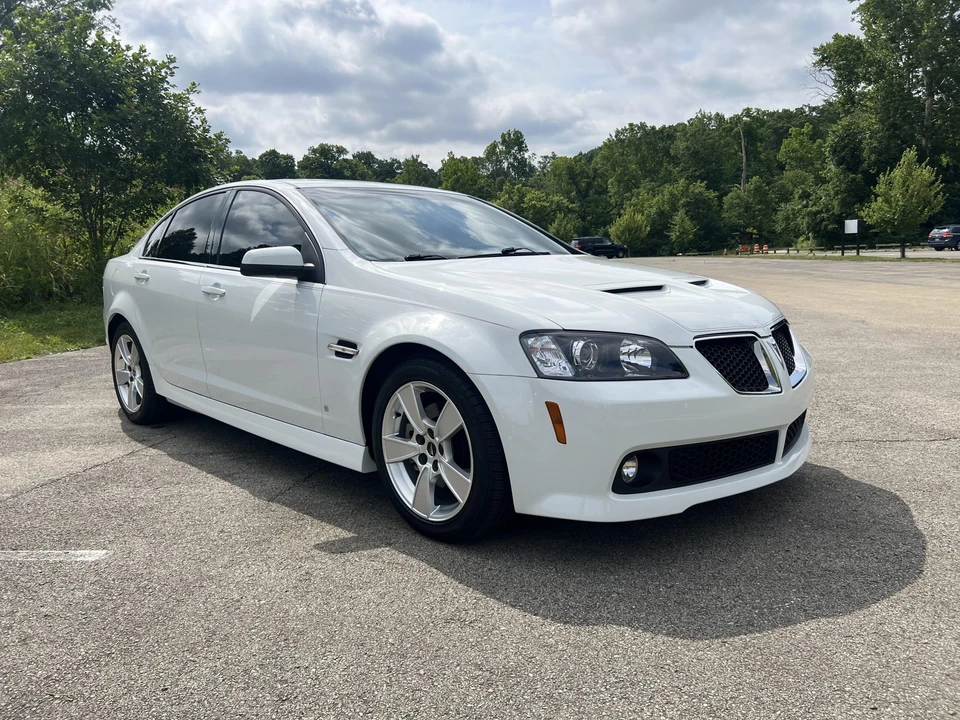 2009 Pontiac G8 - Image 3 of 31