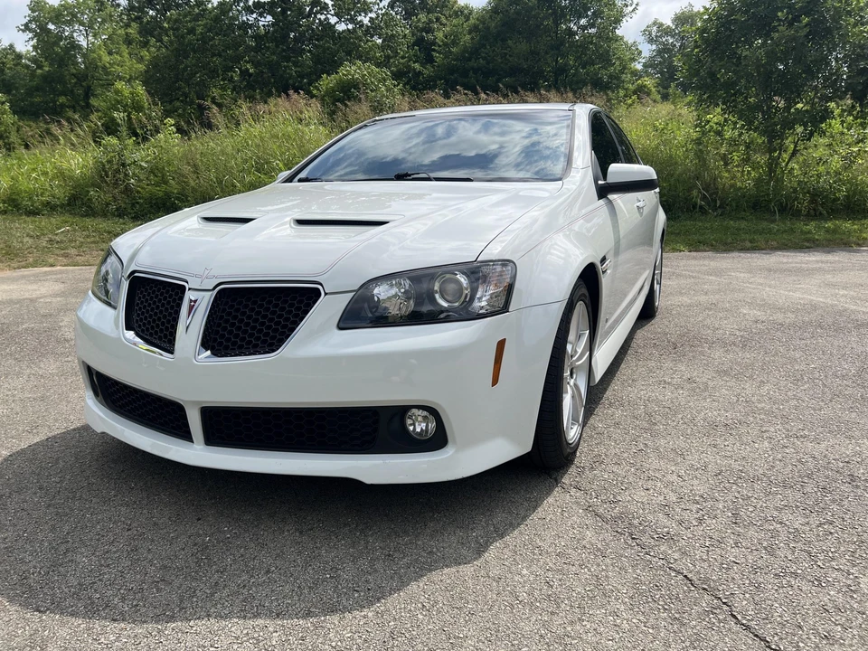 2009 Pontiac G8 - Image 10 of 31