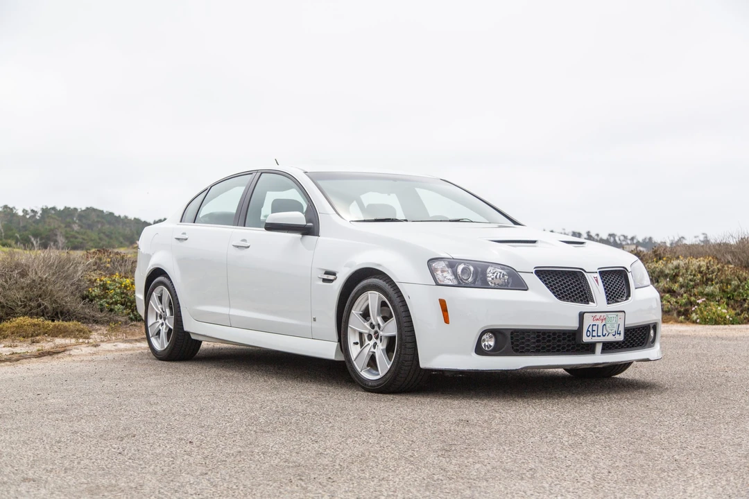 2009 Pontiac G8 - Image 2 of 31