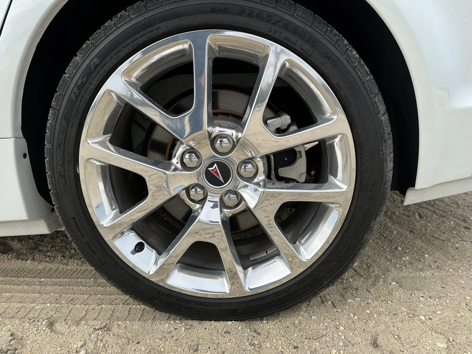 2009 Pontiac G8 - Image 25 of 31