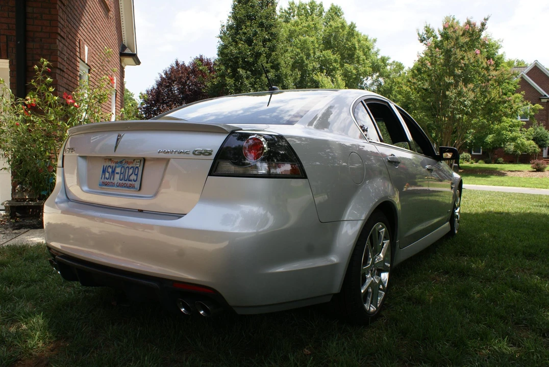 2009 Pontiac G8 - Image 10 of 31