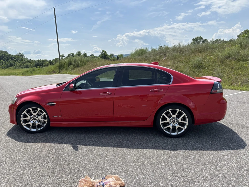 2009 Pontiac G8 - Image 10 of 31