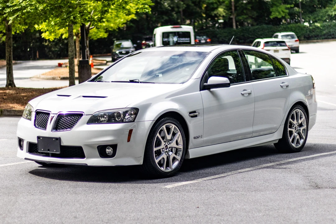 2009 Pontiac G8 - Image 2 of 31