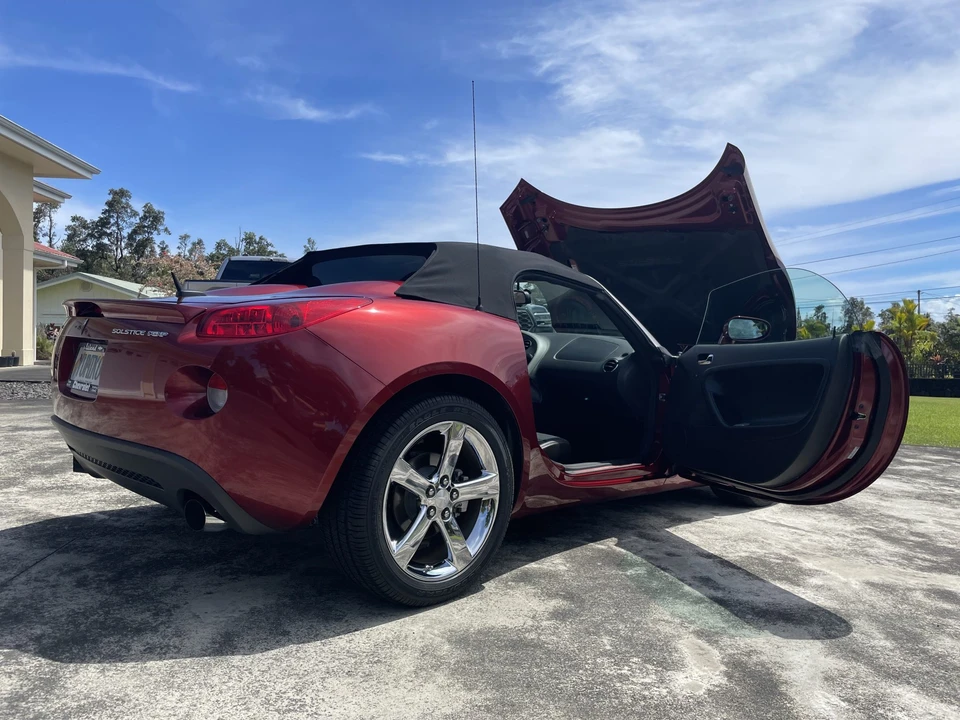 2009 Pontiac Solstice GXP - Image 16 of 31
