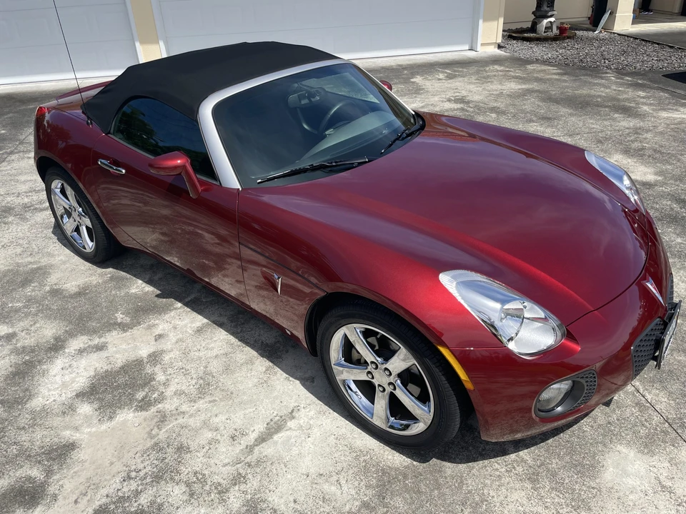 2009 Pontiac Solstice GXP - Image 5 of 31