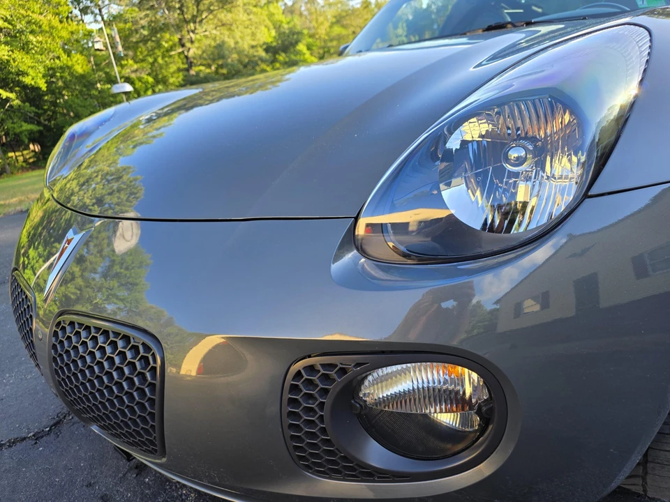 2009 Pontiac Solstice GXP - Image 27 of 31