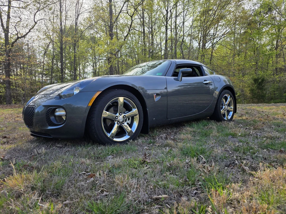 2009 Pontiac Solstice GXP - Image 17 of 31