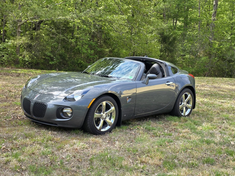 2009 Pontiac Solstice GXP - Image 4 of 31