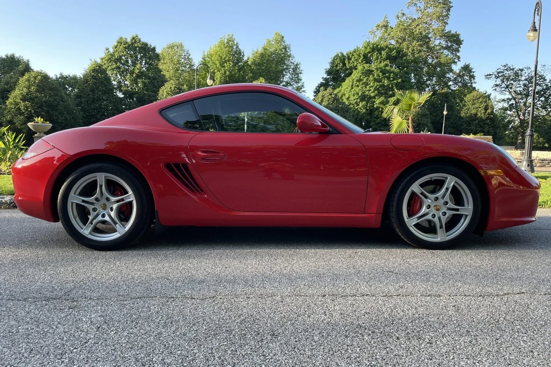 2009 Porsche 987 Cayman S - Image 16 of 31