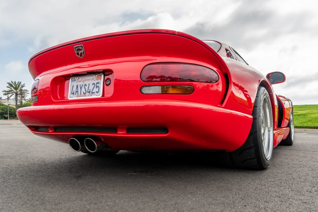 1997 Dodge Viper GTS 2nd Gen - Image 15 of 31