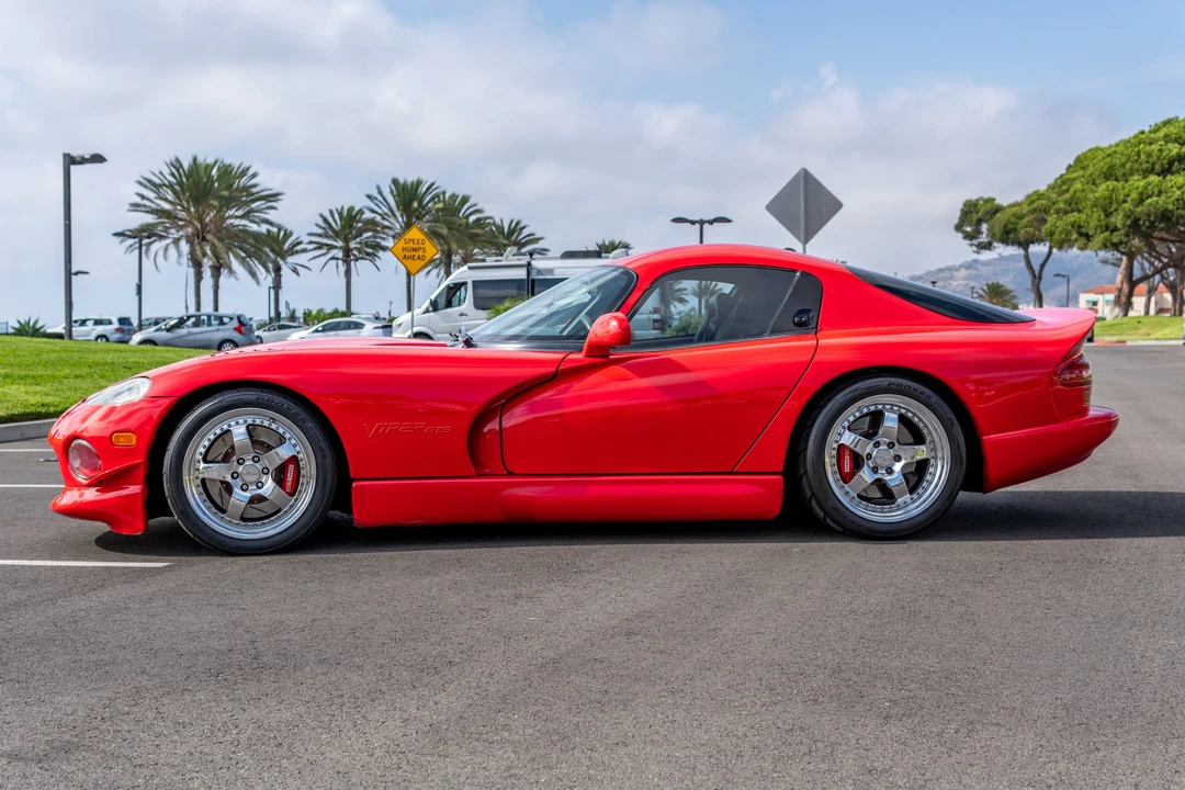 1997 Dodge Viper GTS 2nd Gen - Image 3 of 31