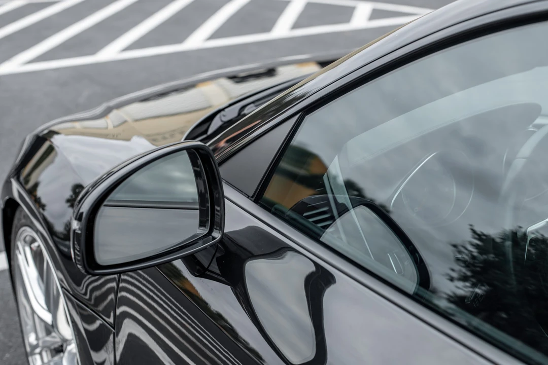 2010 Audi 42 R8 - Image 26 of 31