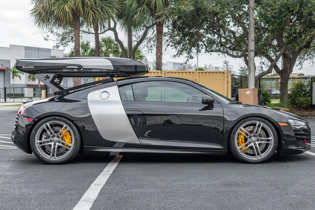 2010 Audi 42 R8 - Image 4 of 31