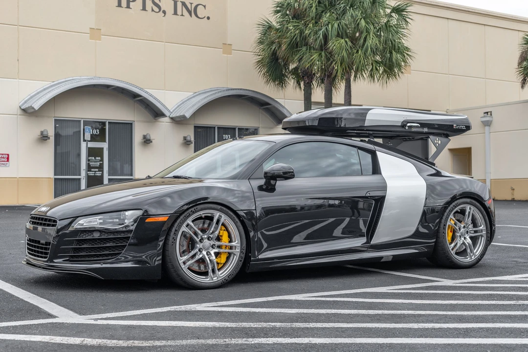 2010 Audi 42 R8 - Image 8 of 31