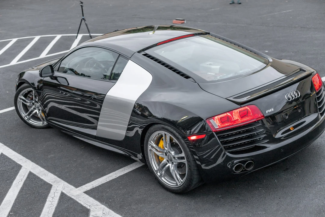 2010 Audi 42 R8 - Image 15 of 31