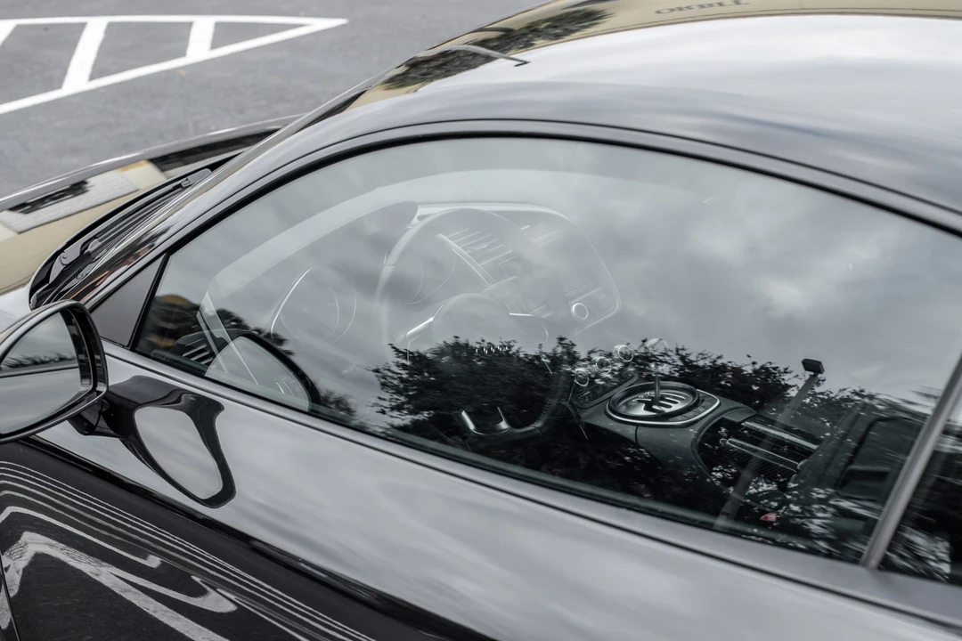 2010 Audi 42 R8 - Image 25 of 31