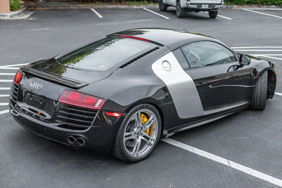 2010 Audi 42 R8 - Image 11 of 31