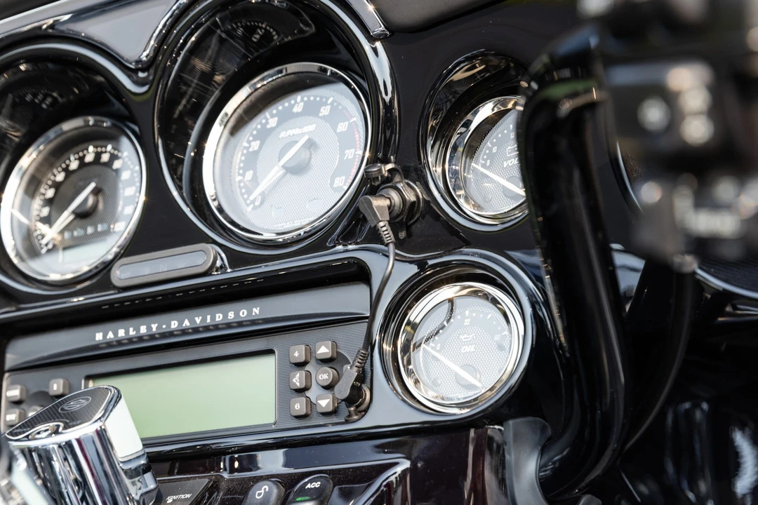 2010 Harley-Davidson CVO - Image 22 of 31