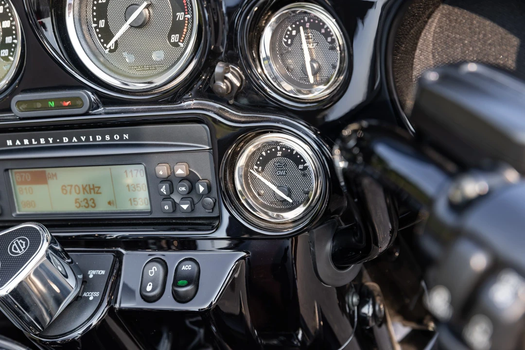 2010 Harley-Davidson CVO - Image 26 of 31