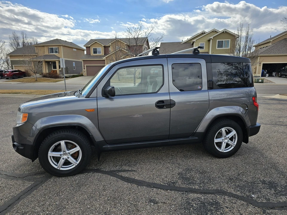 2010 Honda Element - Image 5 of 31