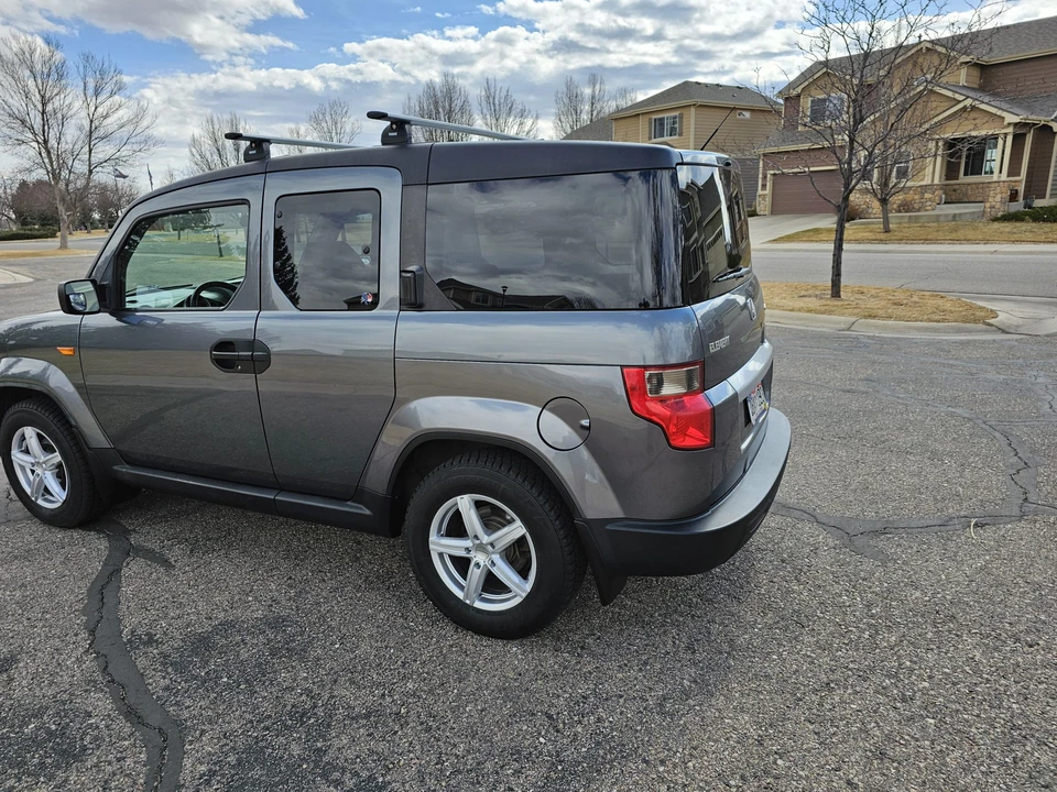 2010 Honda Element - Image 6 of 31