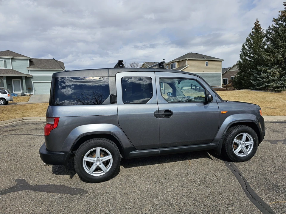 2010 Honda Element - Image 10 of 31