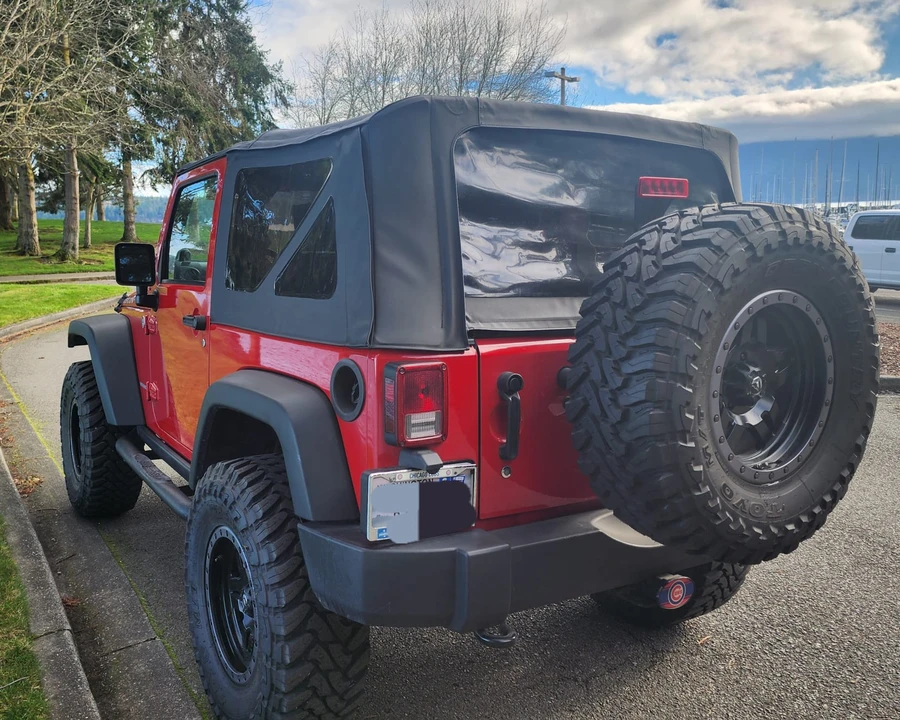 2010 Jeep JK Wrangler - Image 28 of 31
