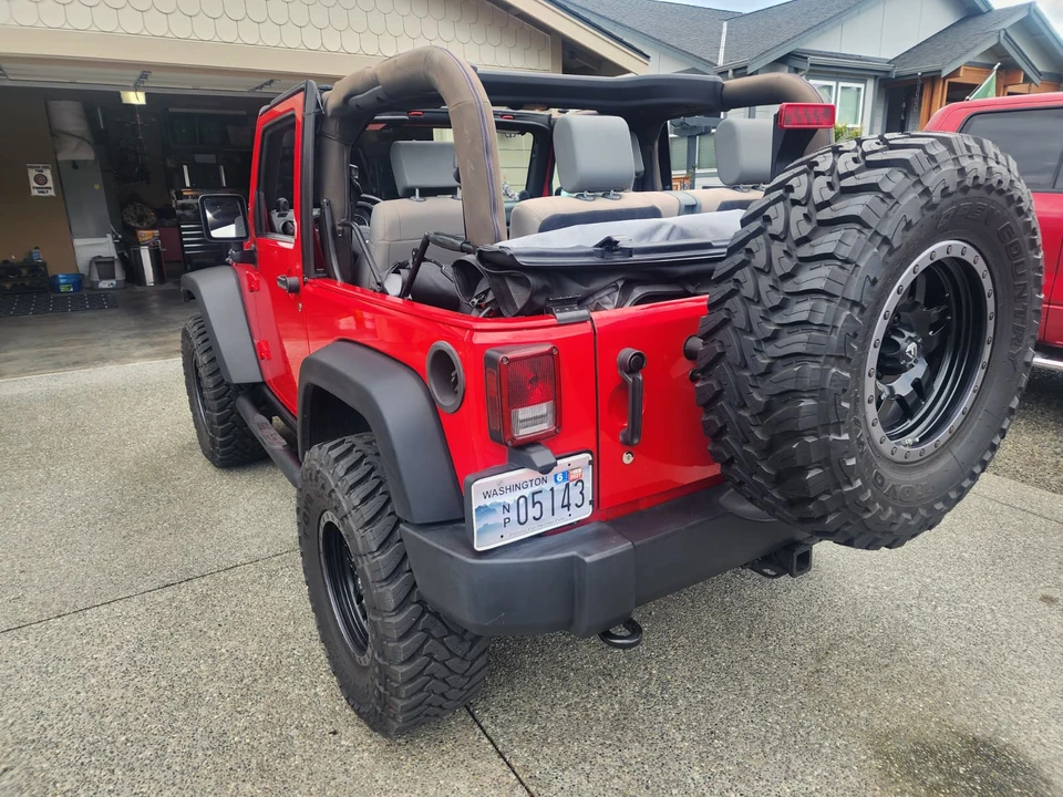 2010 Jeep JK Wrangler - Image 12 of 31