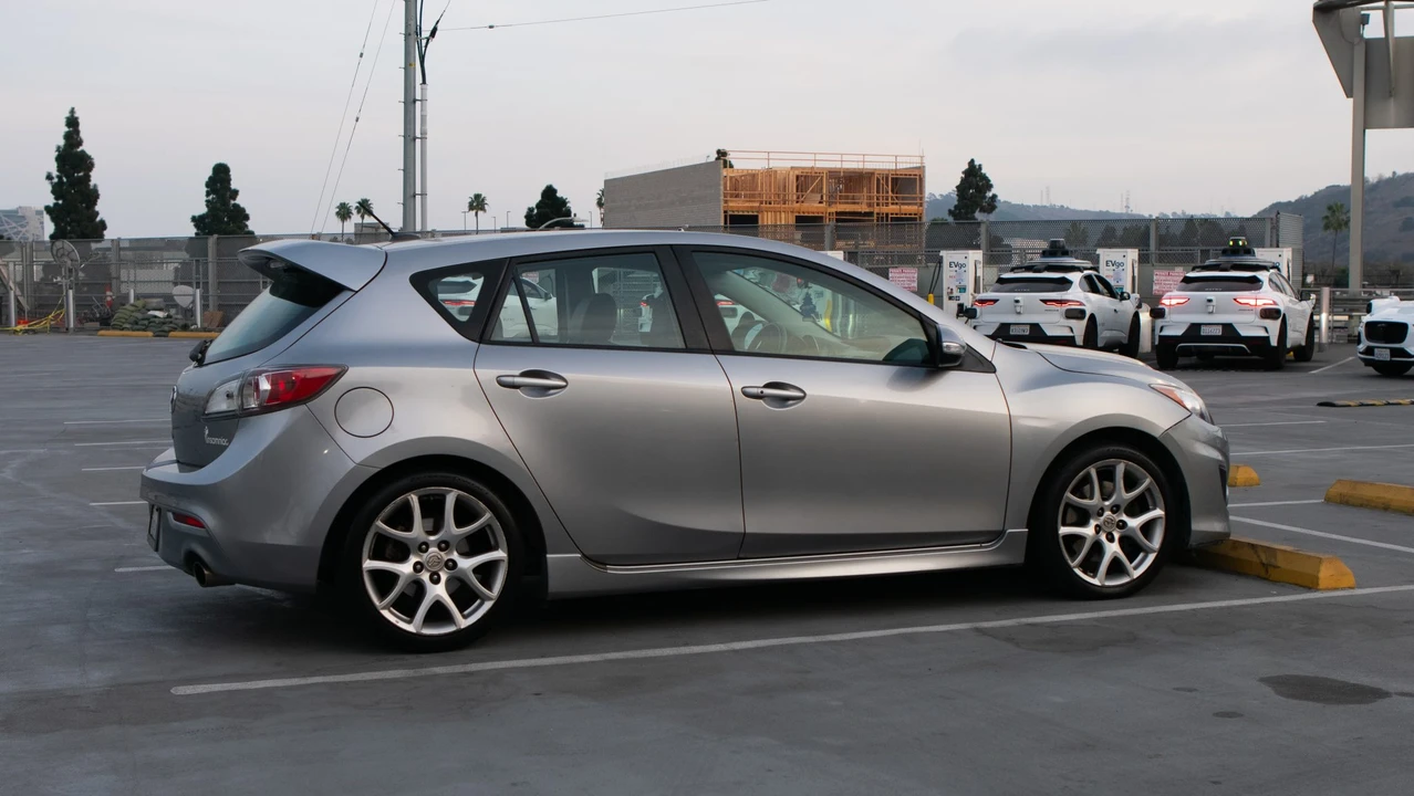 2010 Mazda Mazdaspeed 3 2nd Gen - Image 12 of 31