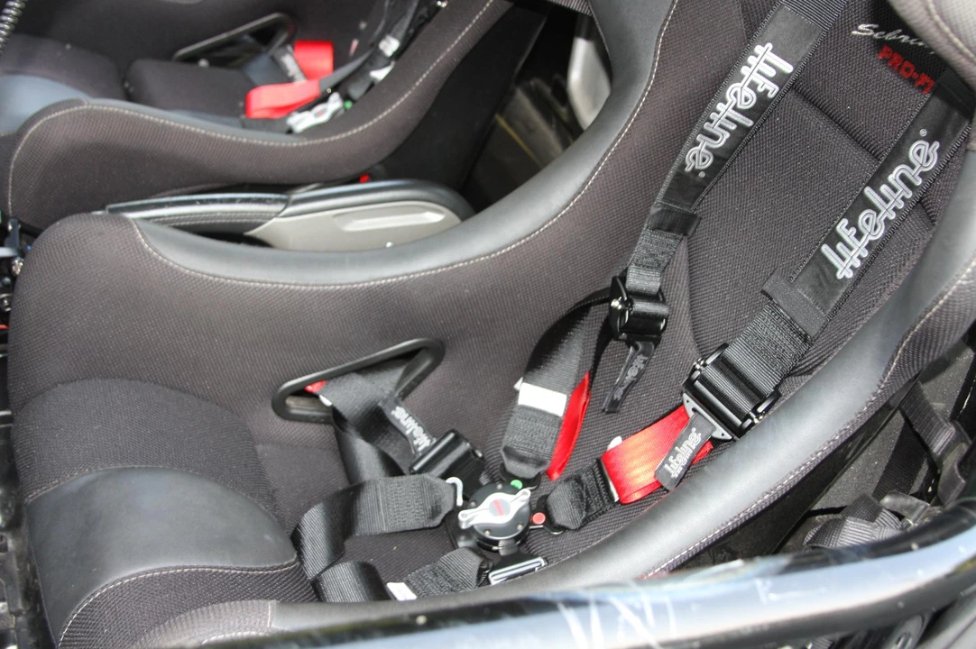 2010 Porsche 987 Cayman S - Image 25 of 31