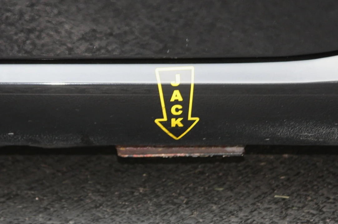 2010 Porsche 987 Cayman S - Image 18 of 31